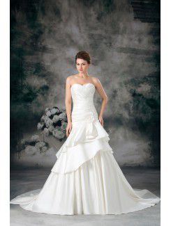 Satin Sweetheart Sweep Train Sheath Hand-made Flower Wedding Dress
