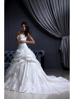 Taffeta Sweetheart Cathedral Train Ball Gown Wedding Dress