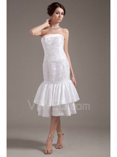 Tafty i tiulu bez ramiączek tea-długość sukni ślubnej syrena z haftowane