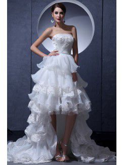 Vestido de boda del a-line de tulle sin tirantes asimétrico con volante y bordados