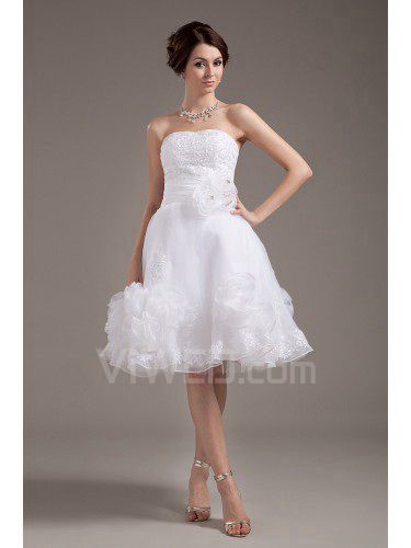 Vestido de novia de una línea de la rodilla-longitud sin tirantes de tul
