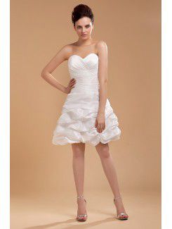 Тафты возлюбленной длиной до колен-line свадебное платье с рюшами