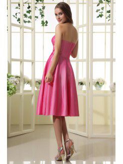 Taffeta Sweetheart Knee-Length A-line Bridesmaid Dress with Ruffle