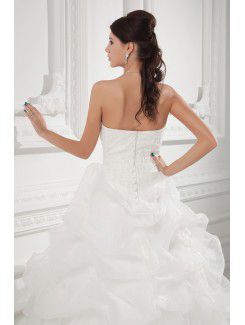 Organza Sweetheart A-line Sweep Train Embroidered Wedding Dress