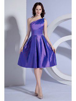 Taffeta One-Shoulder Knee-Length A-line Bridesmaid Dress with Ruffle