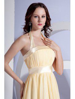 Chiffon Halter Knee-Length A-line Bridesmaid Dress