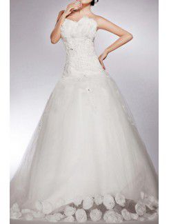 Net stroppeløs kapell tog ball kjole brudekjole med håndlagde blomster