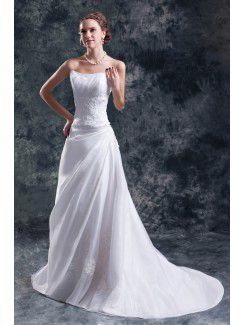 Organza Scoop Sweep Train A-line Embroidered Wedding Dress