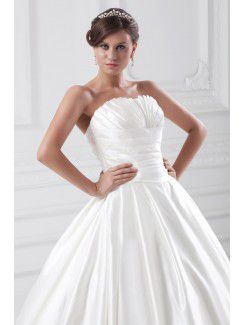 Satin Scallop Sweep Train A-line Directionally Ruched Wedding Dress