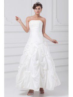 Vestido de novia sin tirantes de tafetán de la tobillo-longitud de una línea de bordado