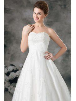 Lace Scoop Sweep Train A-line Wedding Dress