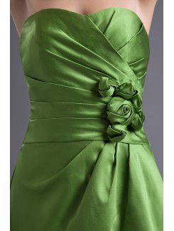 Satin Sweetheart A-line Knee-length Hand-made Flowers Cocktail Dress