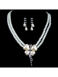 Rhinestones and Sweetheart Pearls Wedding Jewelry Set with Necklace and Earrings