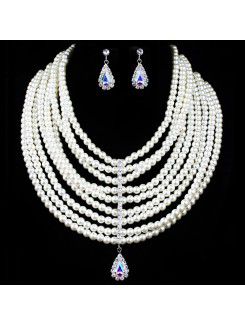 Gorgeous Wedding Jewelry Set-Pearls Necklace and Rhinestones Earrings