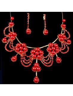 Red Pearls and Rhinestones Wedding Jewelry Set with Necklace,Earrings and Tiara