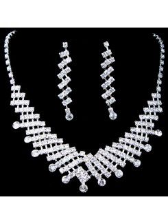 New Style Rhinestones Wedding Jewelry Set with Necklace,Earrings and Headpiece