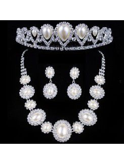 Perler og strass bryllup smykker sett med øredobber , halskjede og tiara