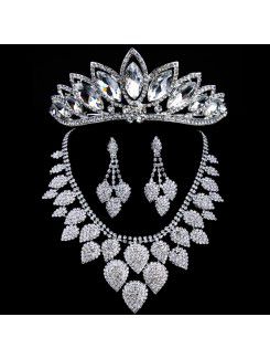 De lujo de la joyería de la boda , incluyendo casco, aretes y collar con la aleación y diamantes de imitación
