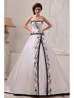 Satin Sweetheart Court Train Ball Gown Wedding Dress with Embroidered