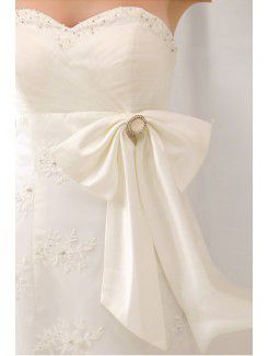 Satin Sweetheart Court Train A-Line Wedding Dress