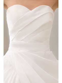 Taffeta Sweetheart Court Train Ball Gown Wedding Dress