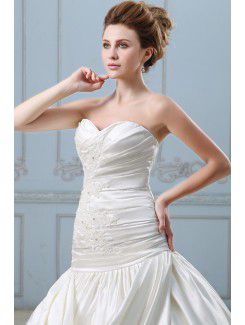 Satin Sweetheart Court Train Ball Gown Wedding Dress with Embroidered