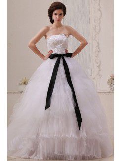 Gauze Strapless Floor Length Ball Gown Wedding Dress with Sash and Embroidered