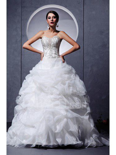 Organza Sweetheart Chapel Train Ball Gown Wedding Dress with Beading and Ruffle