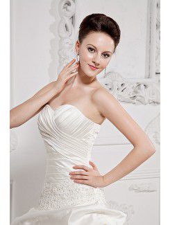 Satin Sweetheart Court Train Ball Gown Wedding Dress