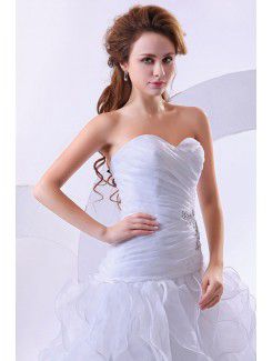 Organza Sweetheart Chapel Train Ball Gown Wedding Dress with Rhinestones and Ruched