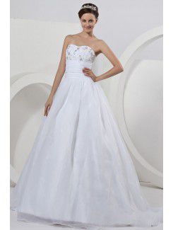 Organza Sweetheart Sweep Train Ball Gown Wedding Dress