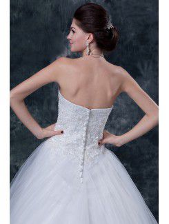 Tulle and Satin Sweetheart Chapel Train Ball Gown Wedding Dress