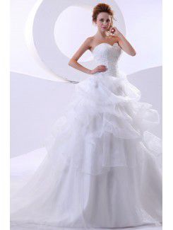 Organza Sweetheart Chapel Train Ball Gown Wedding Dress with Beading and Ruffle