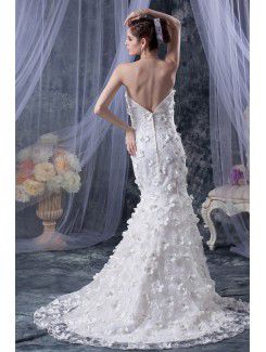 Lace Sweetheart Chapel Train Mermaid Wedding Dress