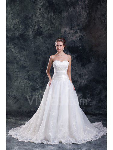 Organza Sweetheart Sweep Train Ball Gown Wedding Dress