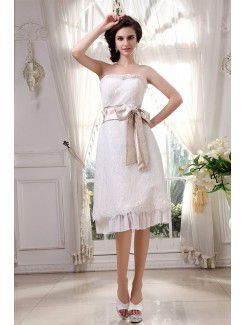 Pizzo e al ginocchio a-line abito da sposa senza spalline in chiffon con ricami