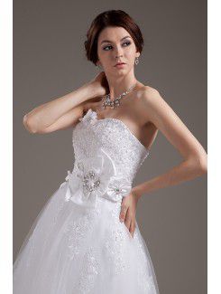 Tulle Strapless Knee-Length A-Line Wedding Dress