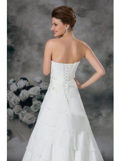 Chiffon Sweetheart Sweep Train A-line Embroidered Wedding Dress