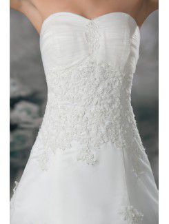 Net Sweetheart Sweep Train A-line Embroidered Wedding Dress