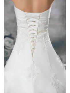 Net Sweetheart Sweep Train A-line Embroidered Wedding Dress