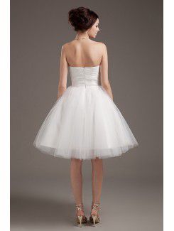 Tulle Strapless Knee-Length Ball Gown Wedding Dress with Ruffle