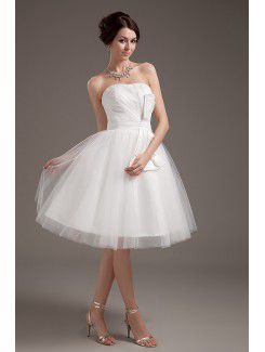 Tulle Strapless Knee-Length Ball Gown Wedding Dress with Ruffle