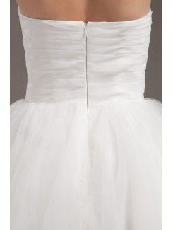 Tulle Strapless Knee-Length Ball Gown Wedding Dress with Ruffle