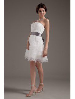 Tulle Strapless Short A-line Wedding Dress with Sash and Ruffle