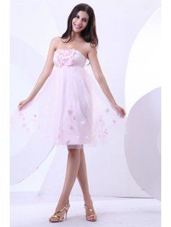 Tulle and Satin Strapless Knee-length Sheath Wedding Dress with Applique