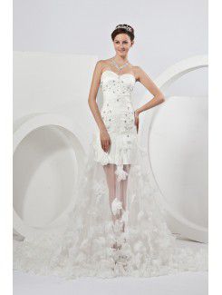 Tulle chapelle train sweetheart robe de mariée une ligne avec applique et broderie