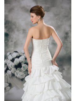 Taffeta Strapless Chapel Train A-line Embroidered Wedding Dress