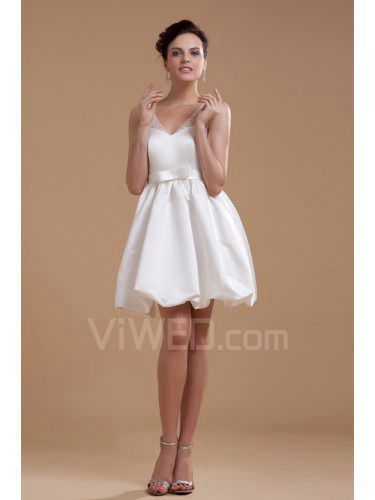 Атласная v-образным вырезом короткиестроки свадебное платье с бисером и блестками