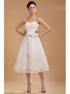 Атласа и кружева милая чай длина-line свадебное платье с ручной цветок