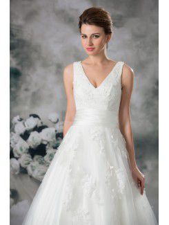 Net V-Neck Chapel Train A-line Embroidered Wedding Dress